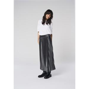Only Lyon Pleated Shine Skirt